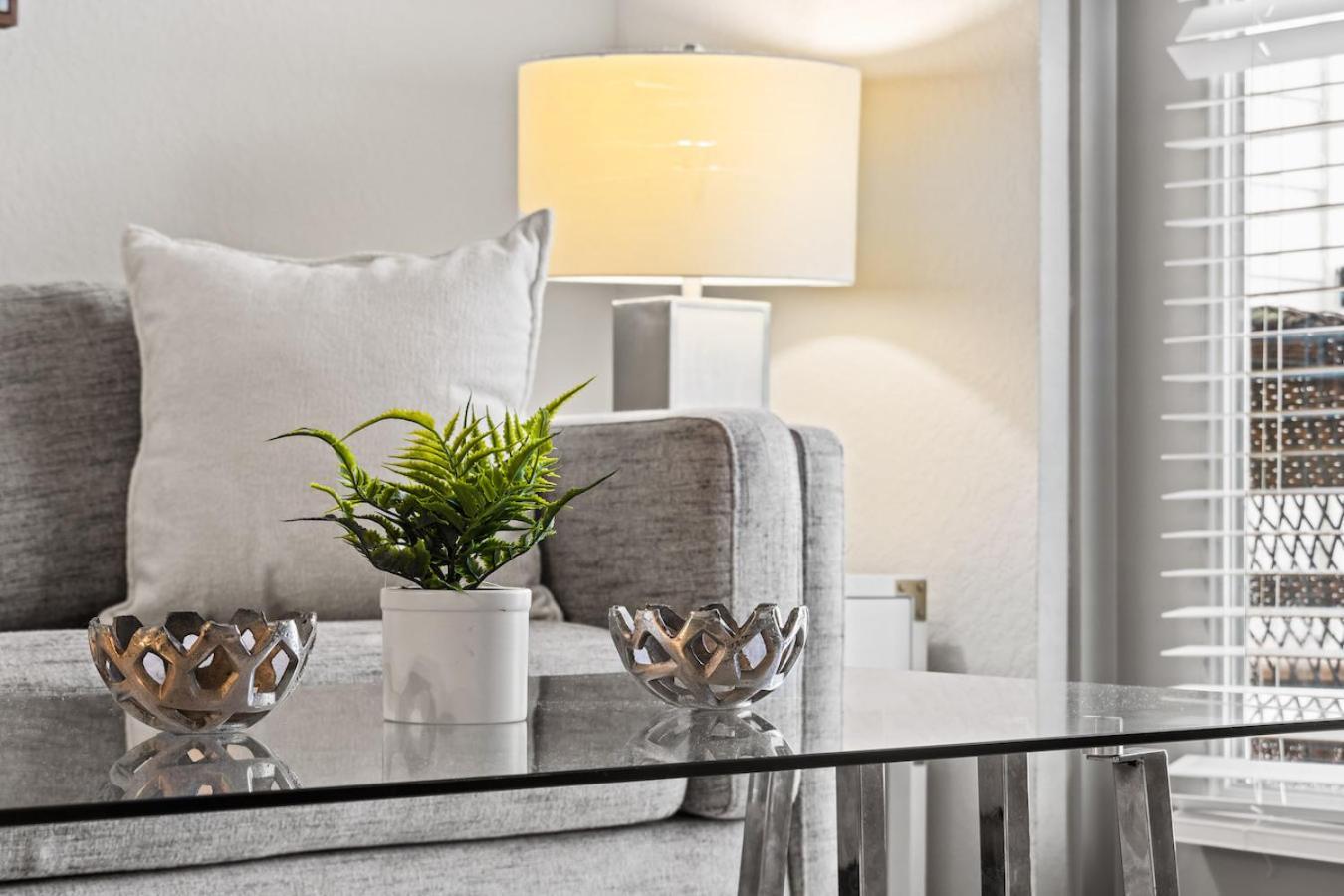 Tropicana Field 1 Bed In Downtown St Pete With Free Parking セント・ピーターズバーグ エクステリア 写真